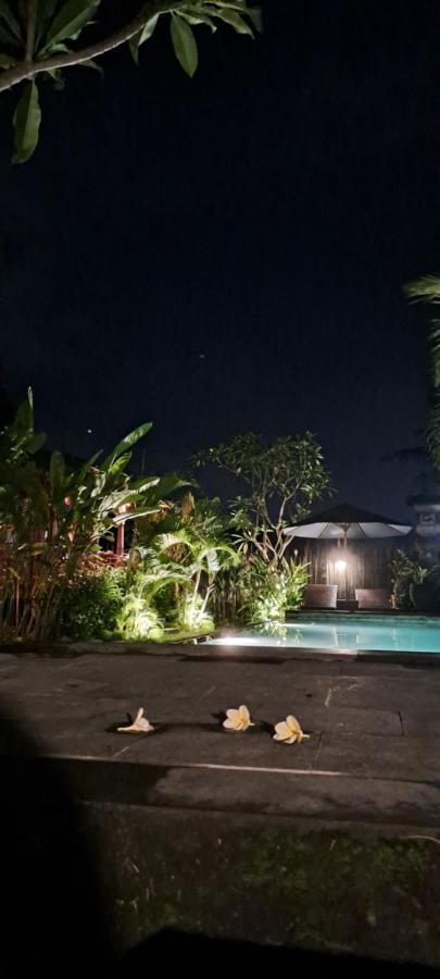 Galang Hari Villa อูบุด ภายนอก รูปภาพ